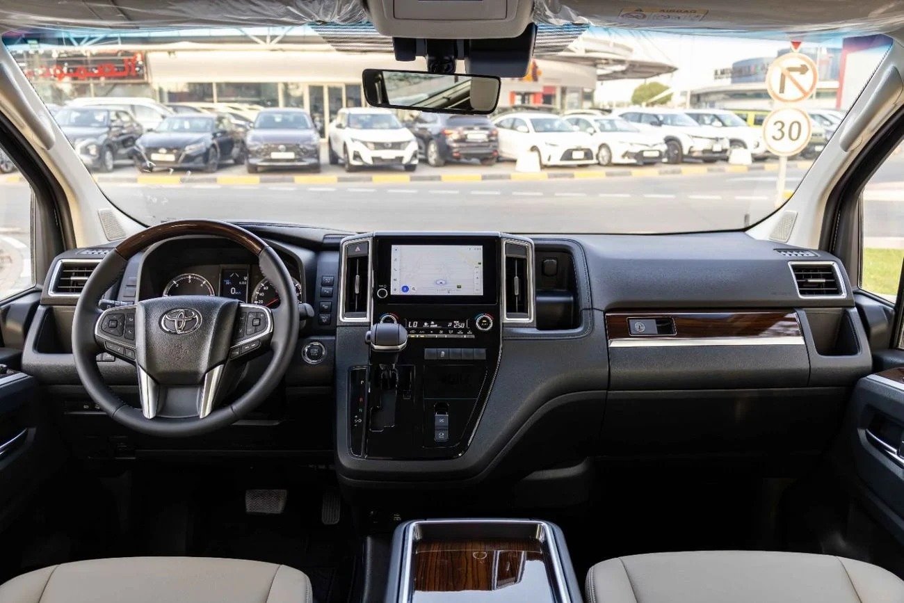 2026 TOYOTA  GRANVIA LUXURY