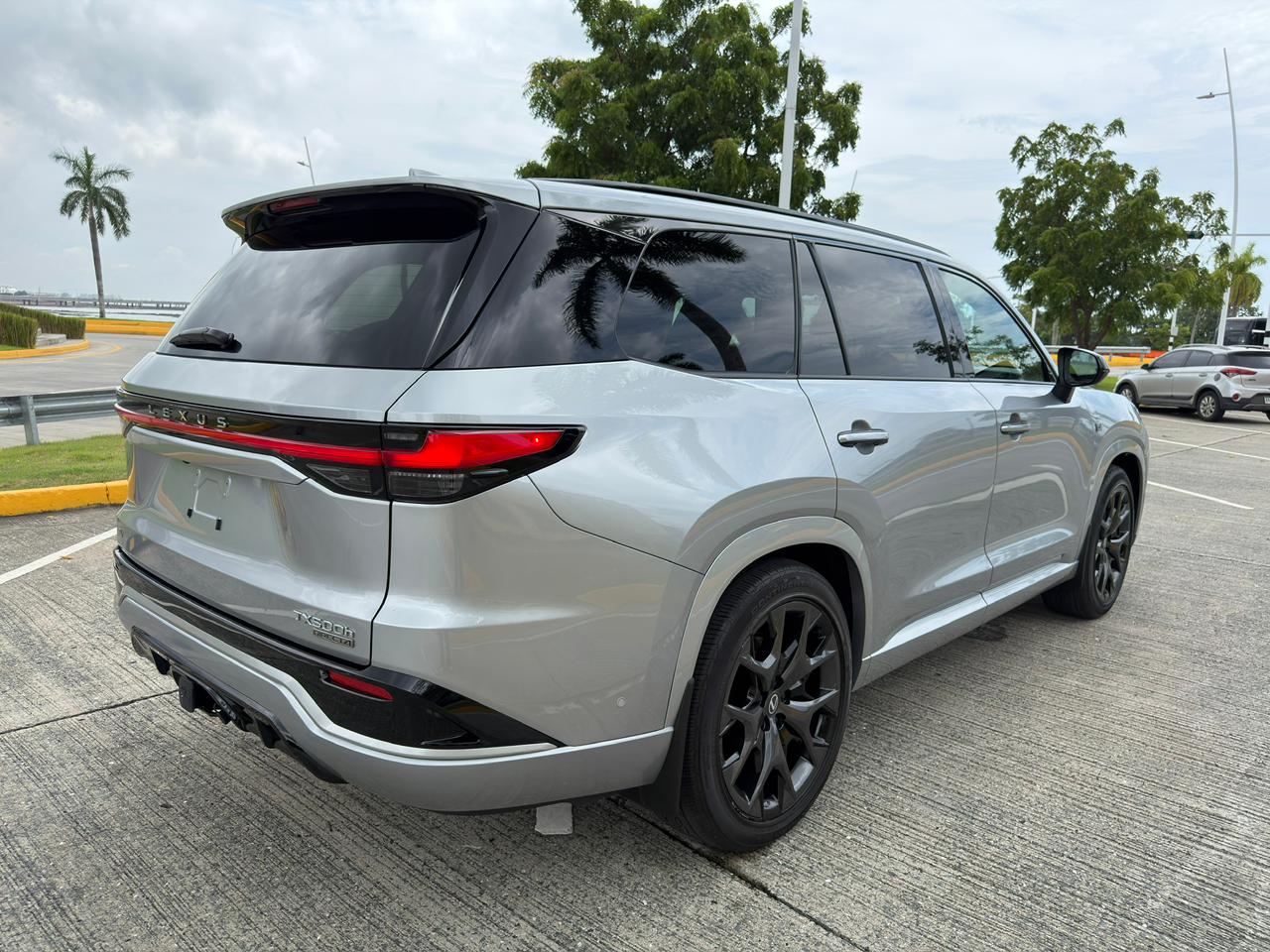 2026  LEXUS TX500 F SPORT