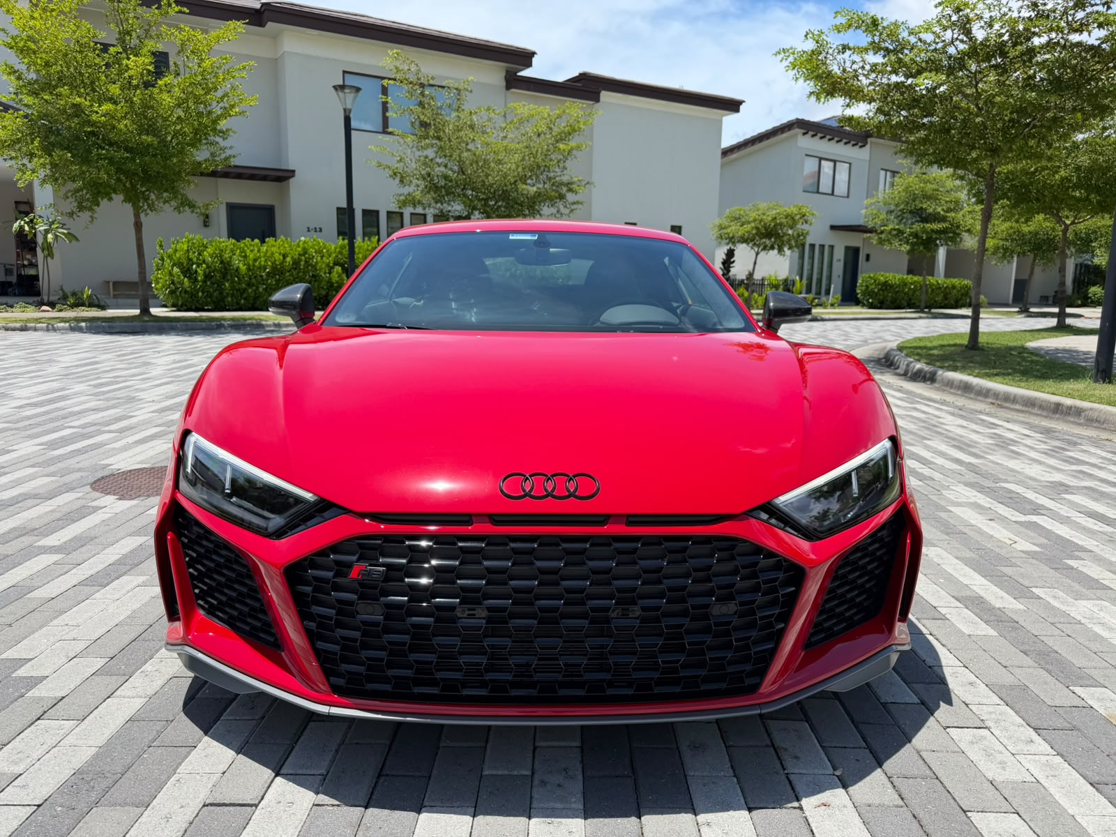 2025 AUDI  R8 V10 PLUS