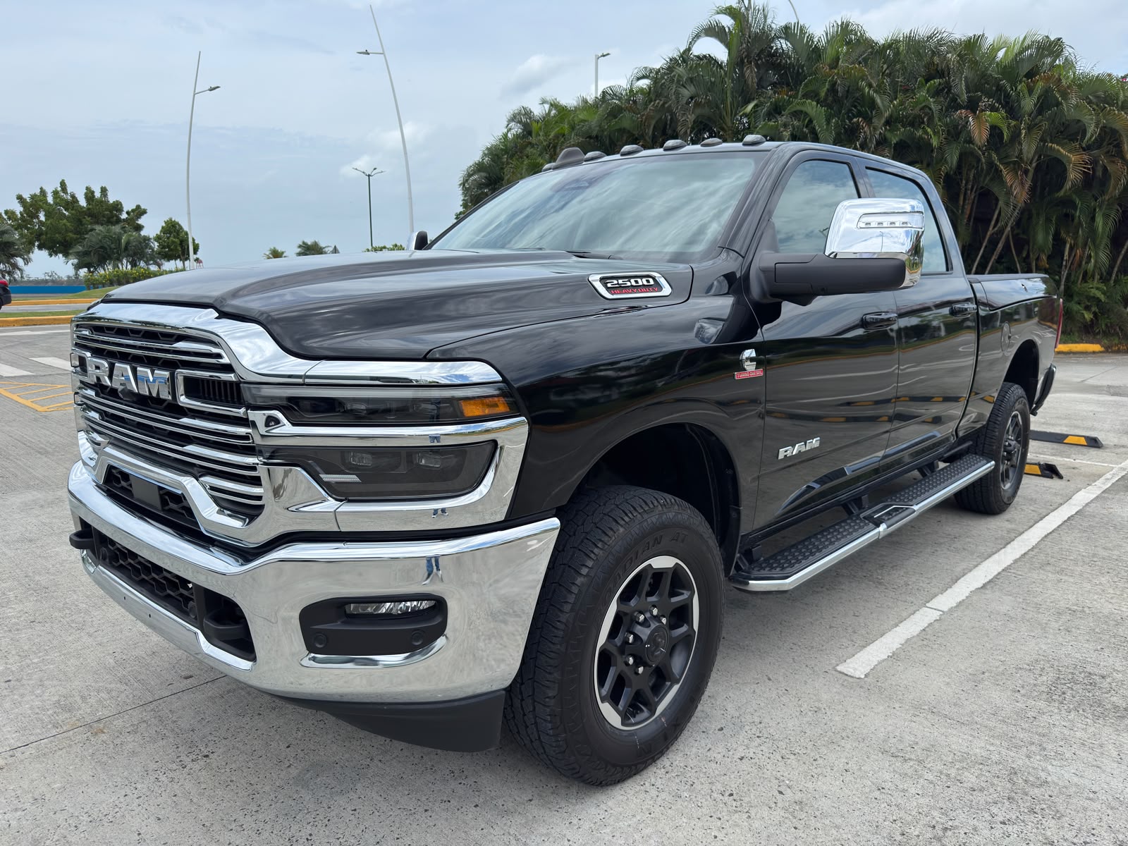 2025 RAM  2500 LARAMIE CUMMINS