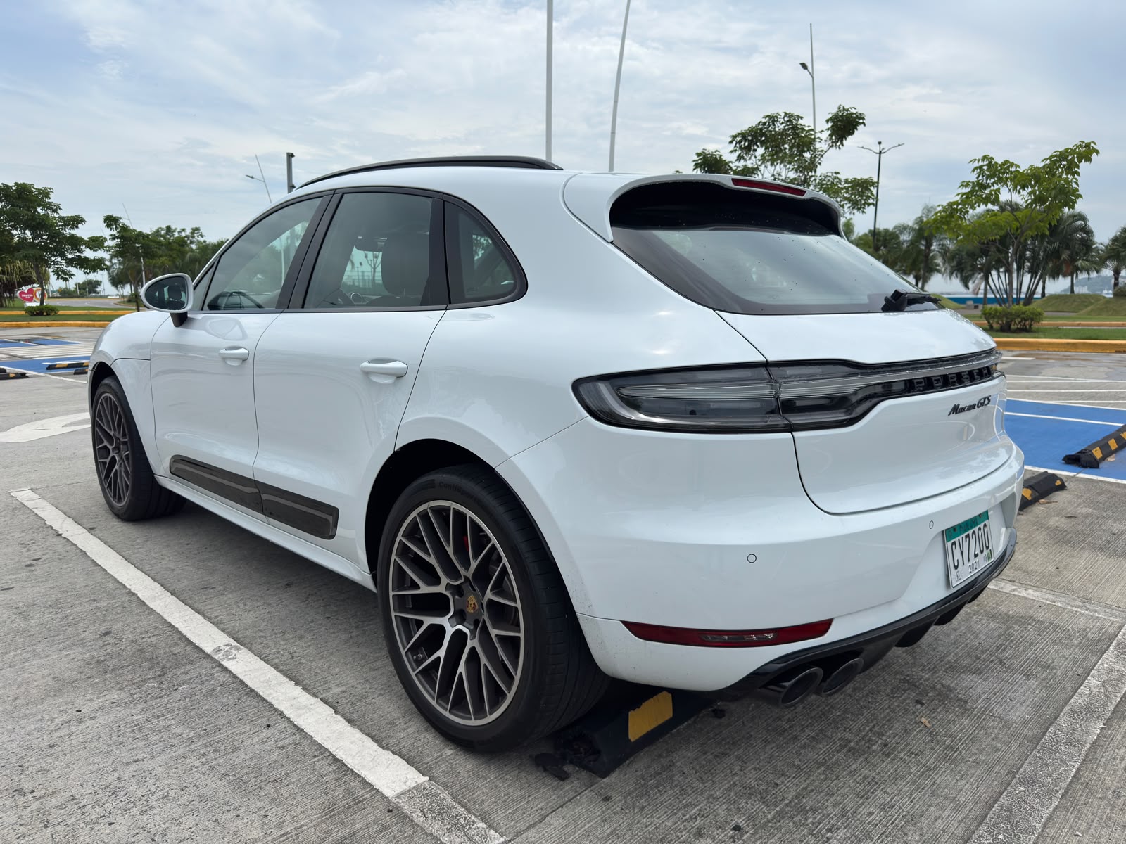 2020 PORSCHE  MACAN GTS